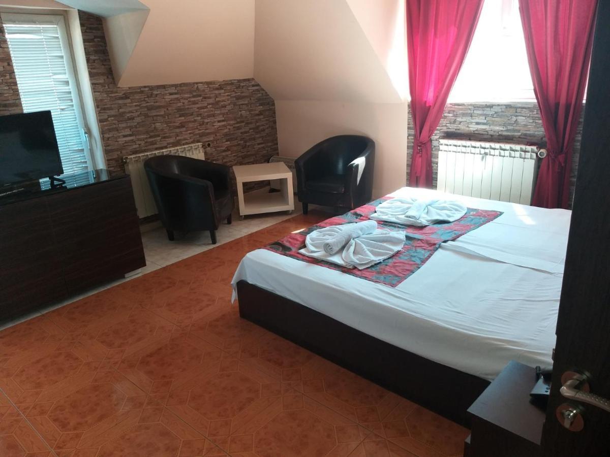 Bon Bon Hotel Sofia Zewnętrze zdjęcie